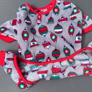 Hotel Doggy fleece Christmas pajamas